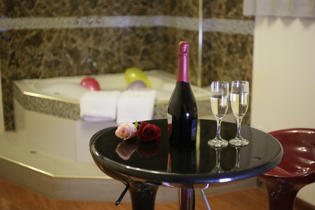 Puno Victoria Suites Eksteriør bilde