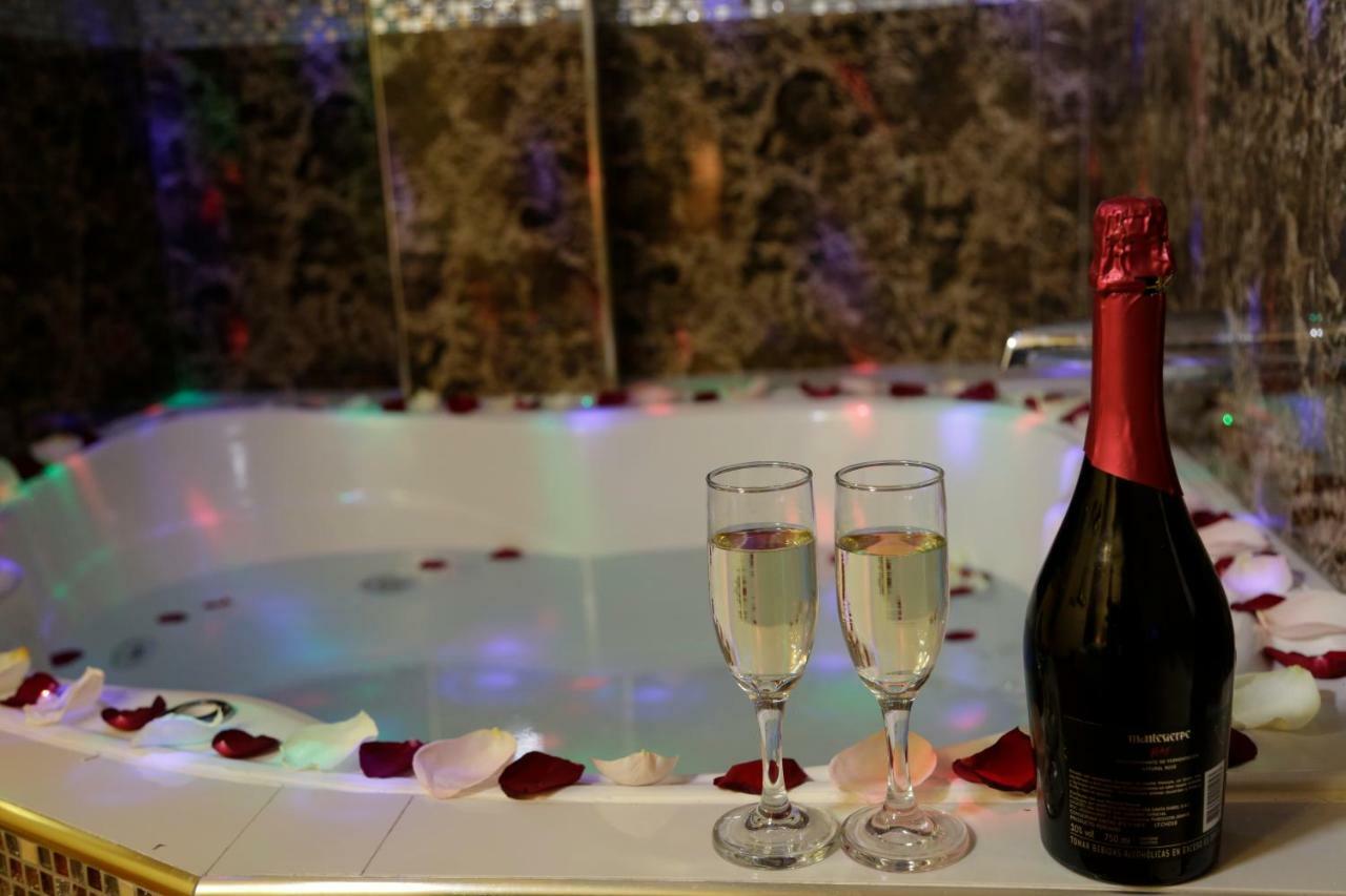 Puno Victoria Suites Eksteriør bilde
